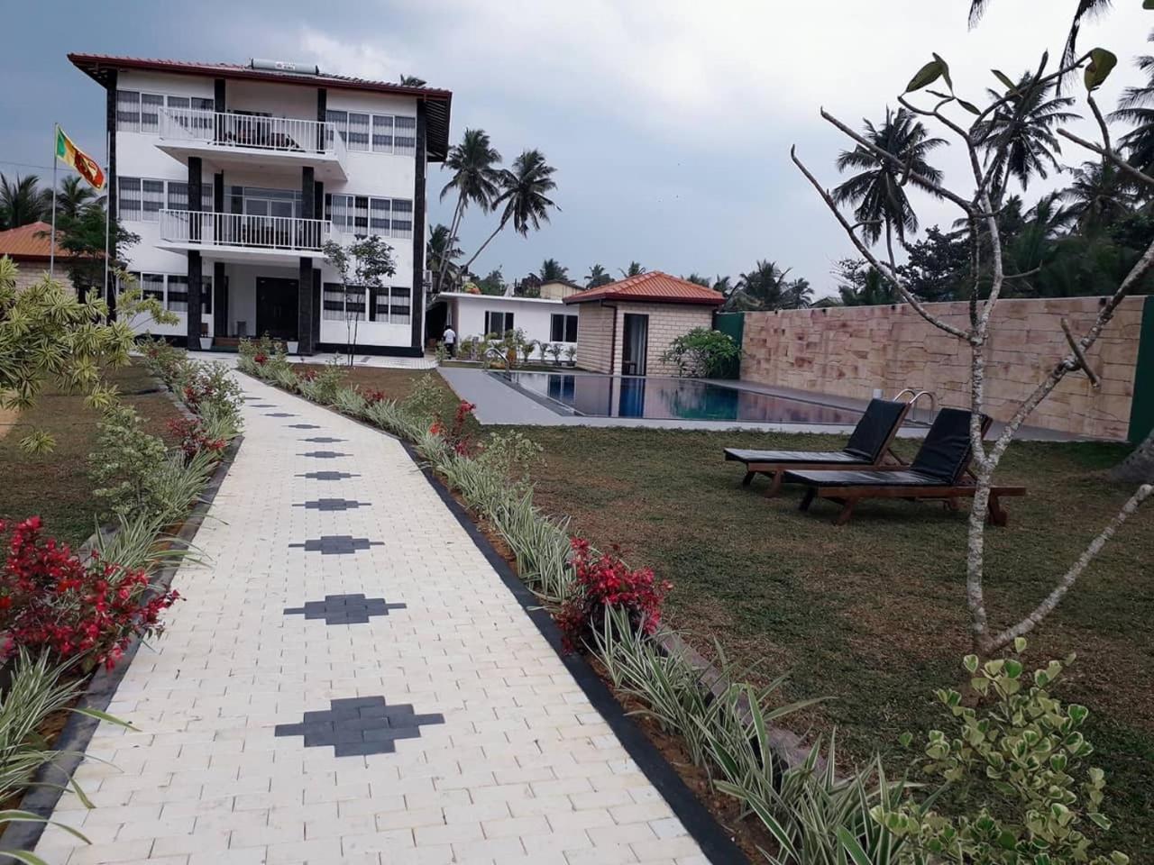 Blue Beach Villa Wadduwa Eksteriør bilde